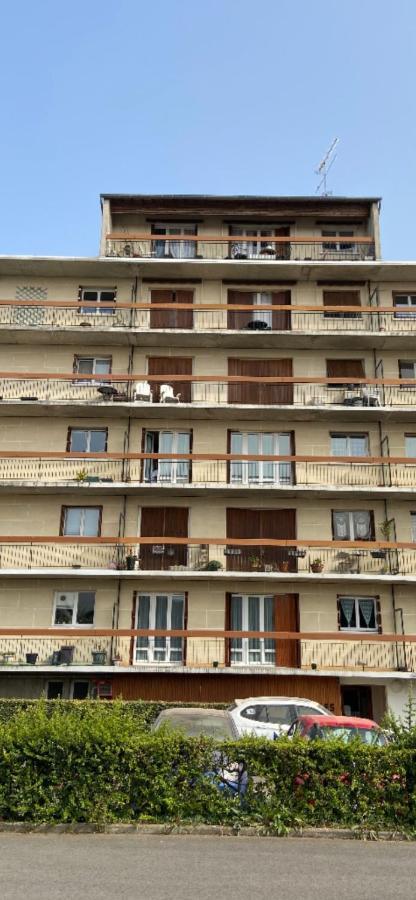 Appartement Entier En Residence Centre Ville Vendome Exterior photo